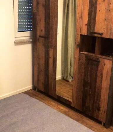 公寓 12 Km From Frankfurt Center *