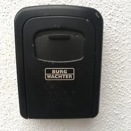 Διαμέρισμα 12 Km From Frankfurt Center *